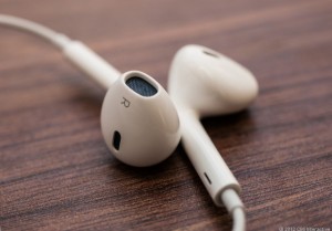 Immagine delle cuffie EarPods dell'iPhone 5
